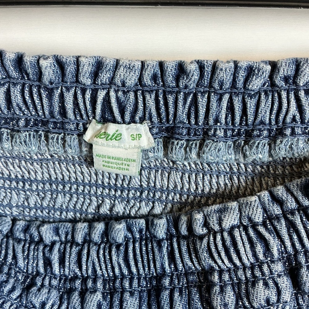 Aerie Blue Smocked Denim Skirt A0450 - Picture 3 of 4